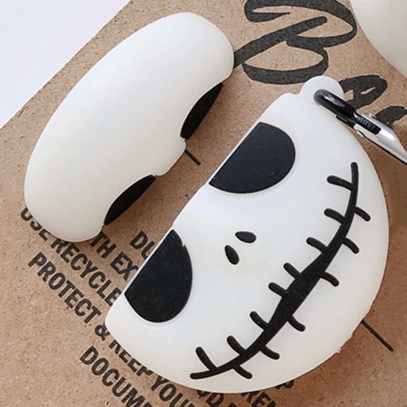 Any 2/$20 Glowing Air Pods Jack Skellington Case - Picture 6 of 8